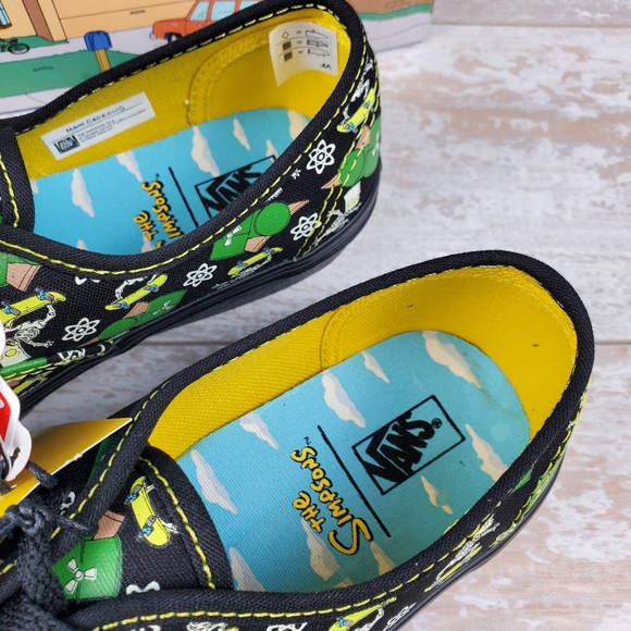 Vans X Simpsons Authentic Glow Bart - Picture 5 of 8